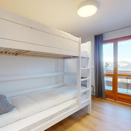 게스트하우스 De L Ours Authentic Etage Fontaine 14 Pers *